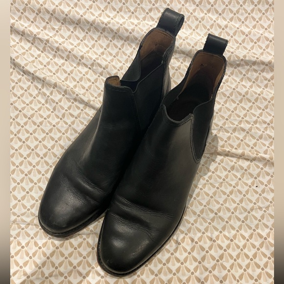 Great condition leather Madewell laceless ankle boots - Picture 2 of 5